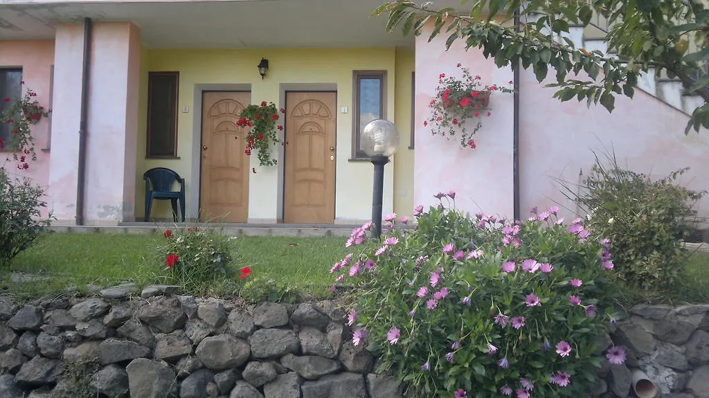 فيلا Agriturismo Francadu سانتو لوسورغيو