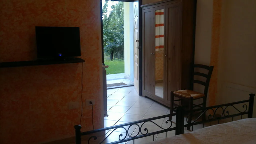 فيلا Agriturismo Francadu سانتو لوسورغيو 0*,  إيطاليا